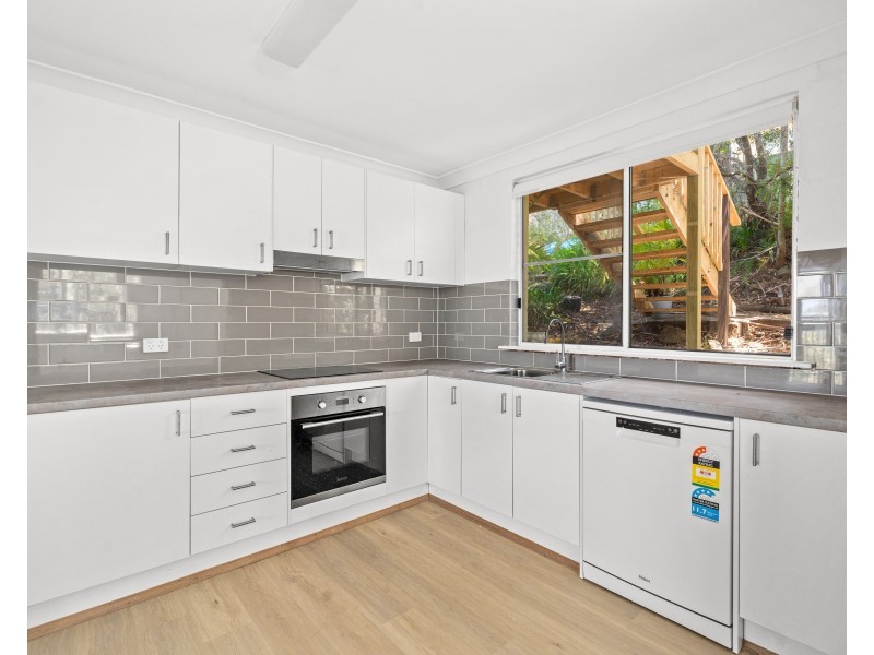1/100 Riviera Avenue, Terrigal NSW 2260