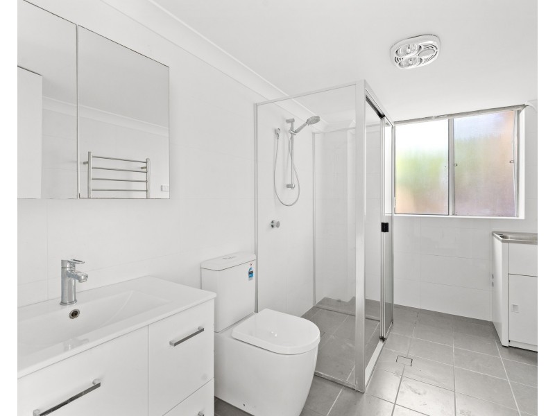 1/100 Riviera Avenue, Terrigal NSW 2260