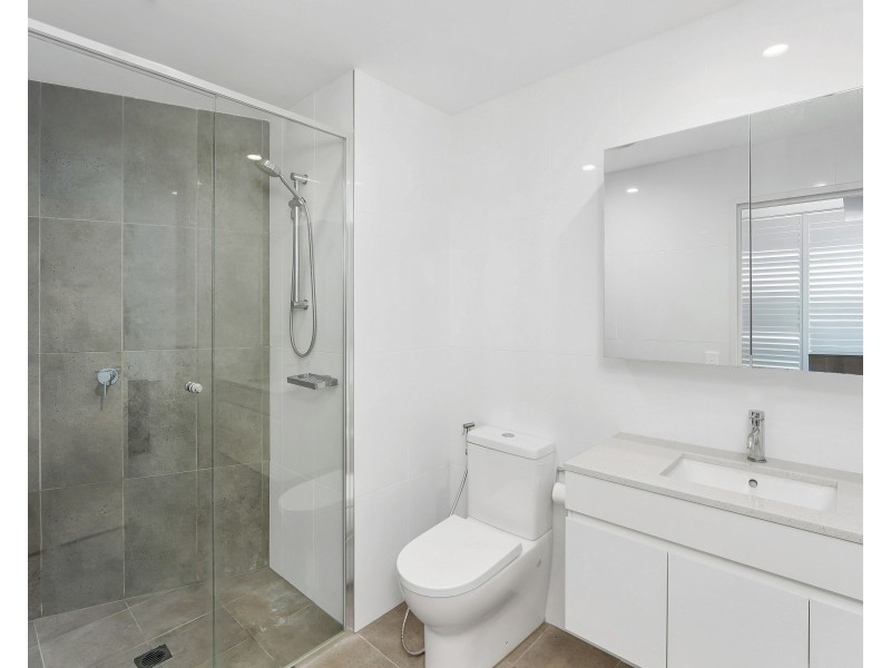 1003/277 Mann Street, Gosford NSW 2250