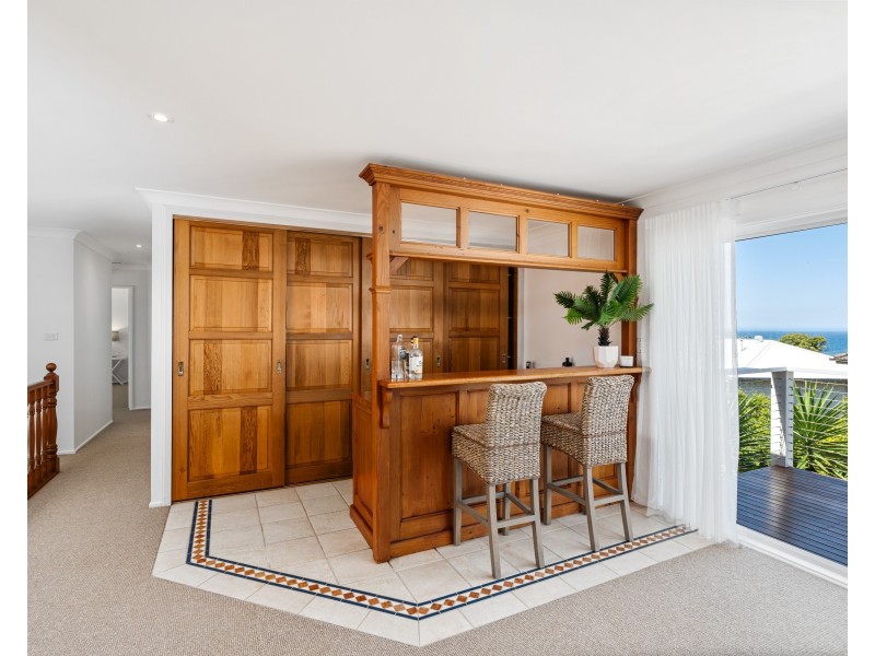 3 Myee Place, Forresters Beach NSW 2260