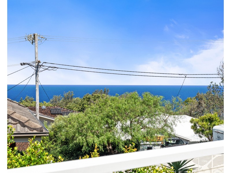 3 Myee Place, Forresters Beach NSW 2260
