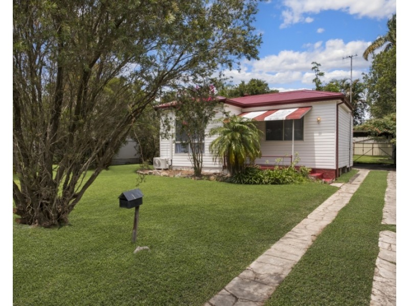 36 Inderan Avenue, Lake Haven NSW 2263
