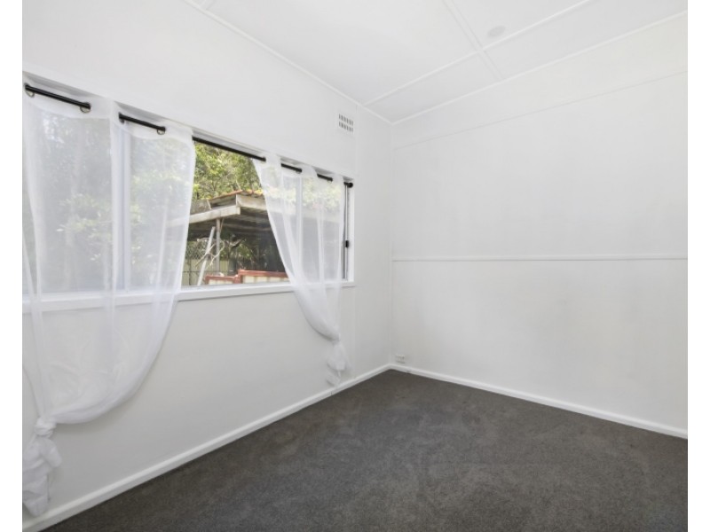 36 Inderan Avenue, Lake Haven NSW 2263