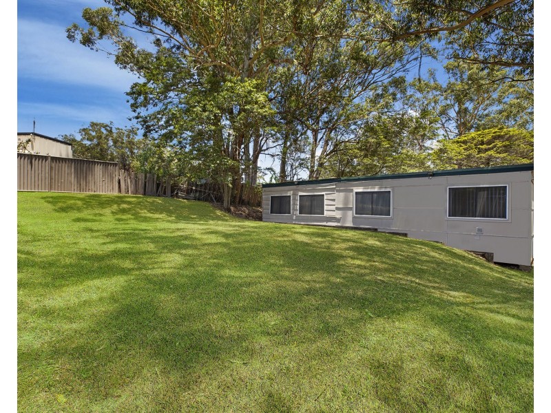 647 Pacific Highway, Wyoming NSW 2250