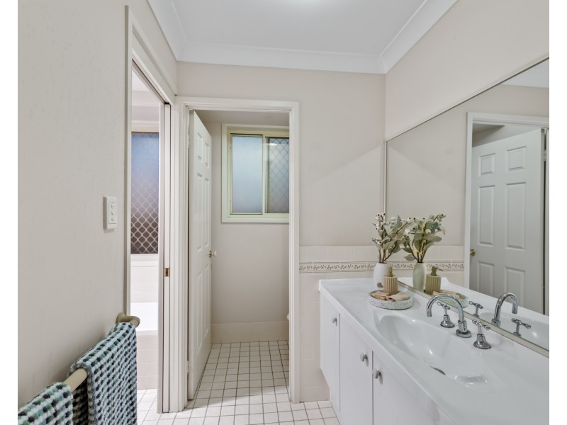 53 Bronzewing Drive, Erina NSW 2250