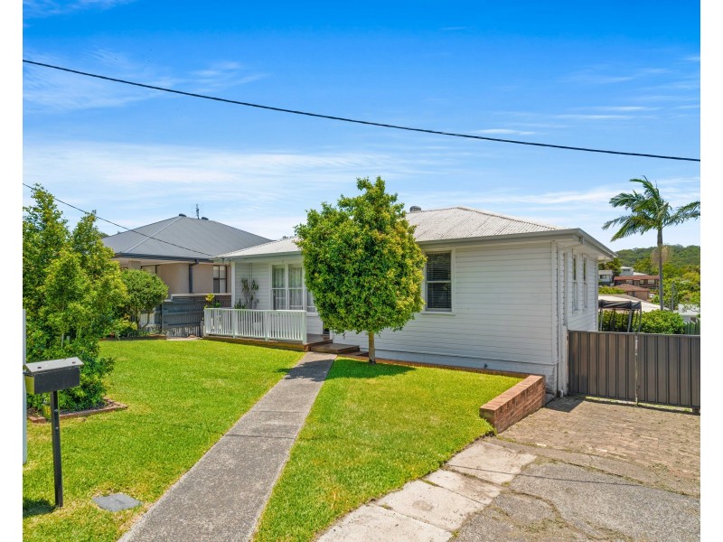 156 Wells Street, Springfield NSW 2250