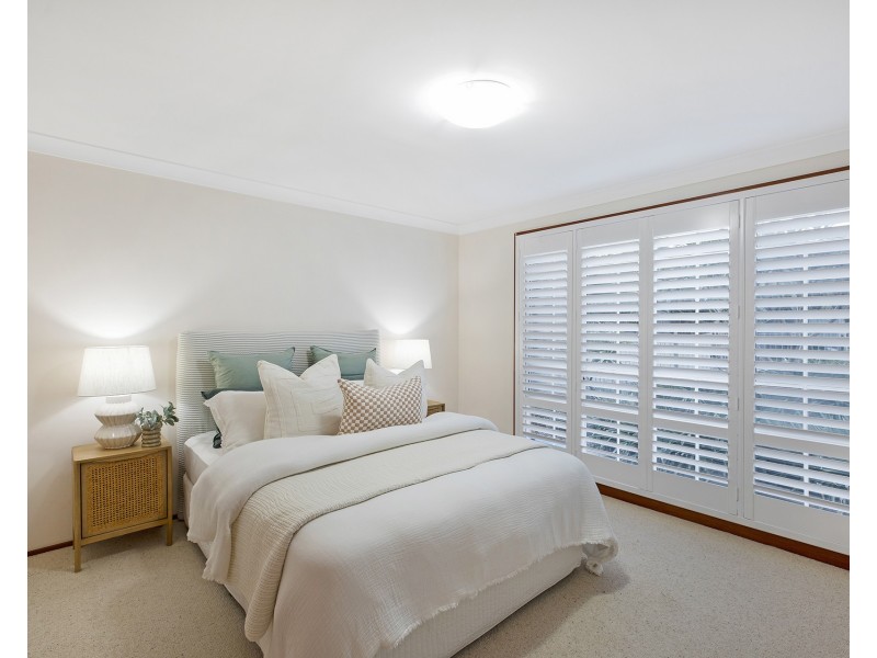 22 Howard Avenue, Green Point NSW 2251