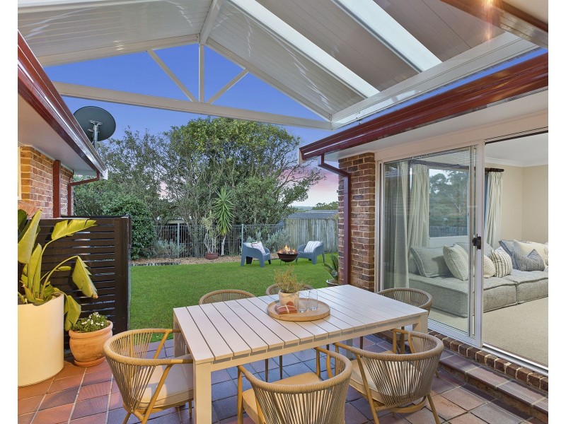 22 Howard Avenue, Green Point NSW 2251