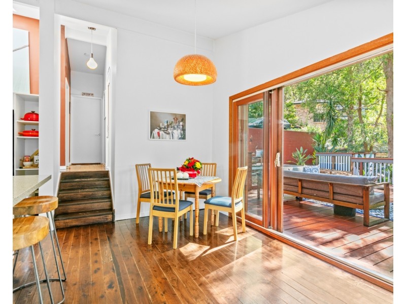 65 Bay View Avenue, East Gosford NSW 2250