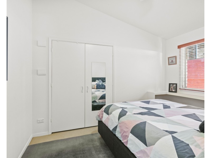 65 Bay View Avenue, East Gosford NSW 2250