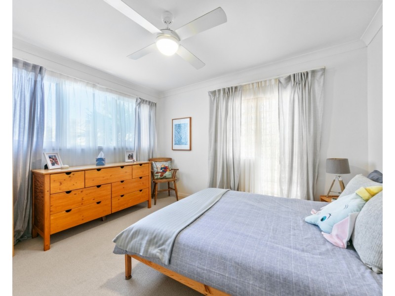 65 Bay View Avenue, East Gosford NSW 2250