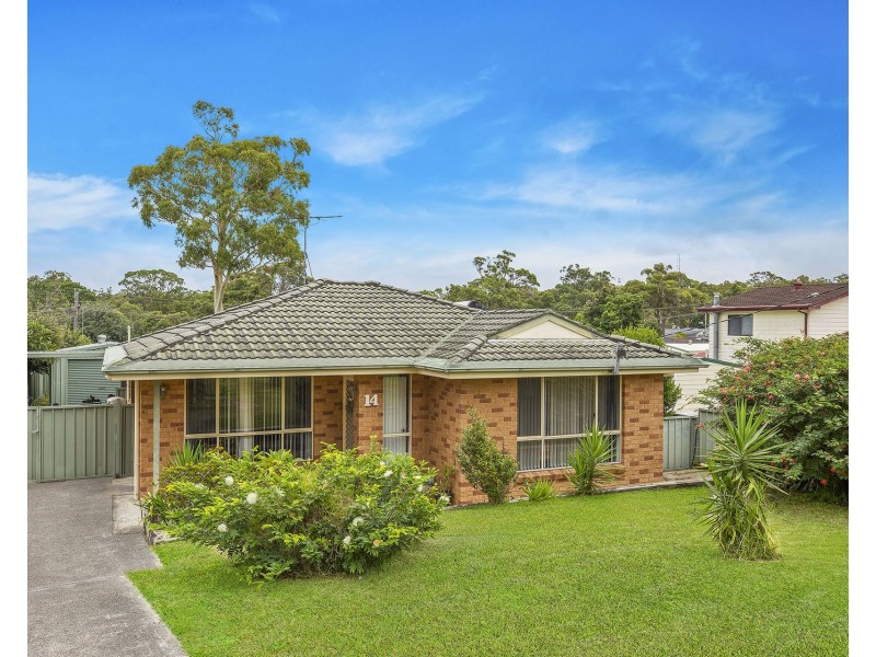14 Churchill Crescent, Windermere Park NSW 2264