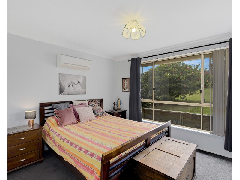 14 Churchill Crescent, Windermere Park NSW 2264