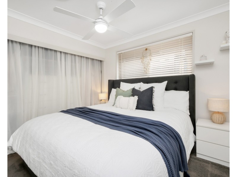 55 Orange Parade, Wyoming NSW 2250