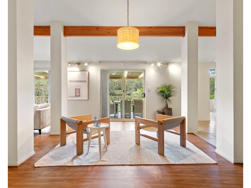 28 Jean Norman Close, Wyoming NSW 2250