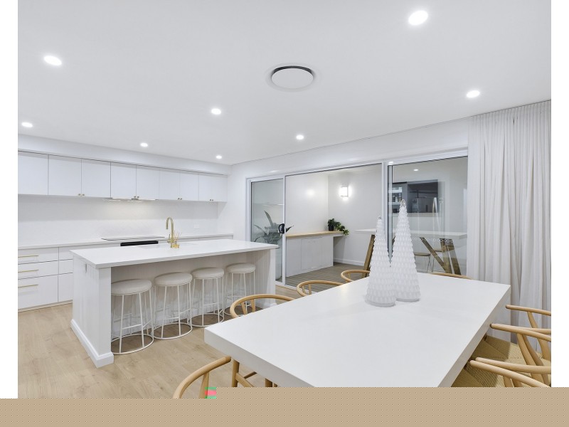 26 Hawkesbury Close, Bateau Bay NSW 2261