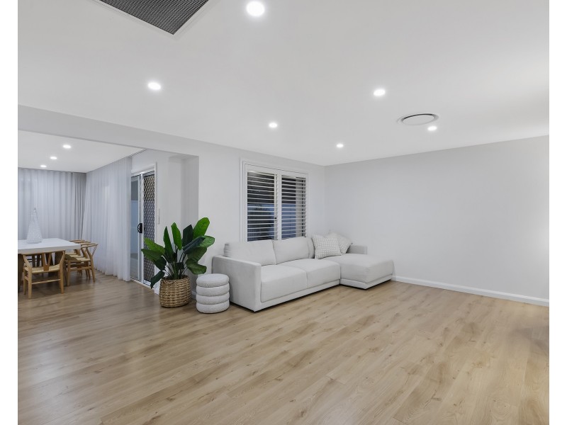 26 Hawkesbury Close, Bateau Bay NSW 2261