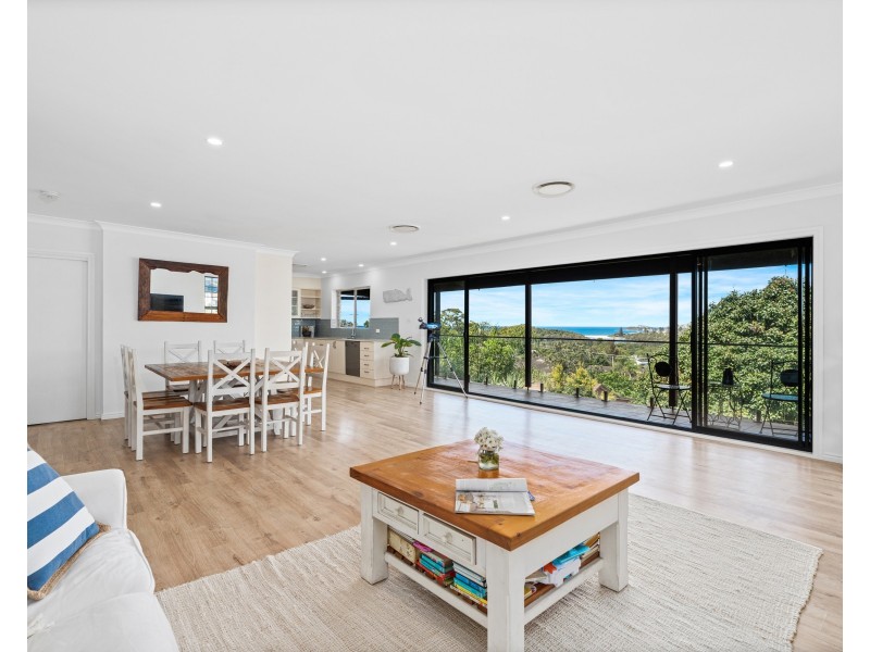 40 Coreen Drive, Wamberal NSW 2260