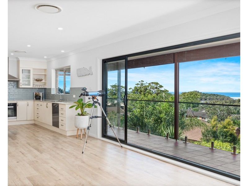 40 Coreen Drive, Wamberal NSW 2260