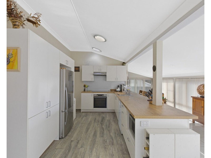 714 The Entrance Road, Wamberal NSW 2260