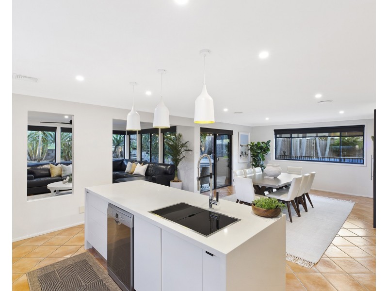 11 Eggeling Street, Erina NSW 2250