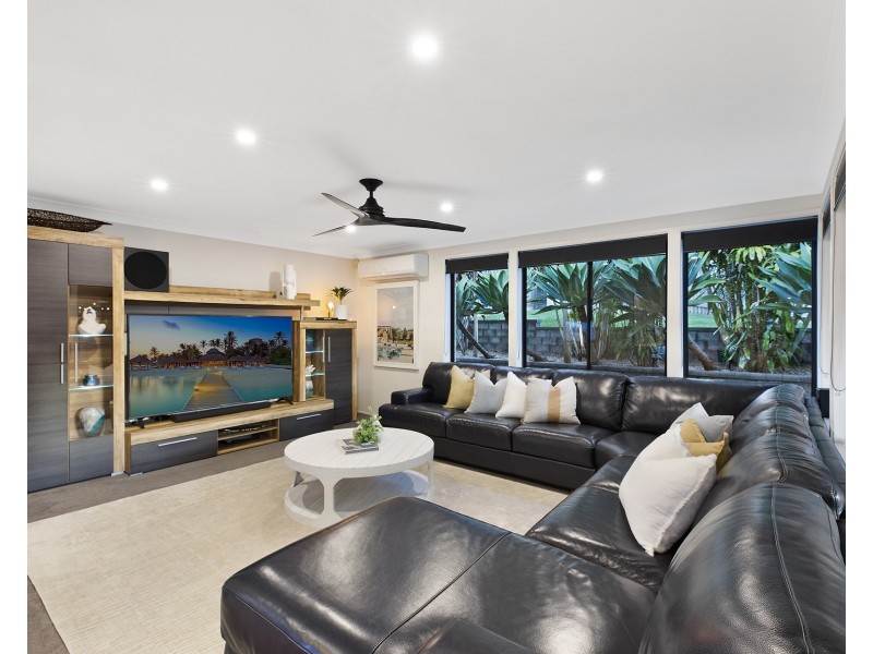 11 Eggeling Street, Erina NSW 2250