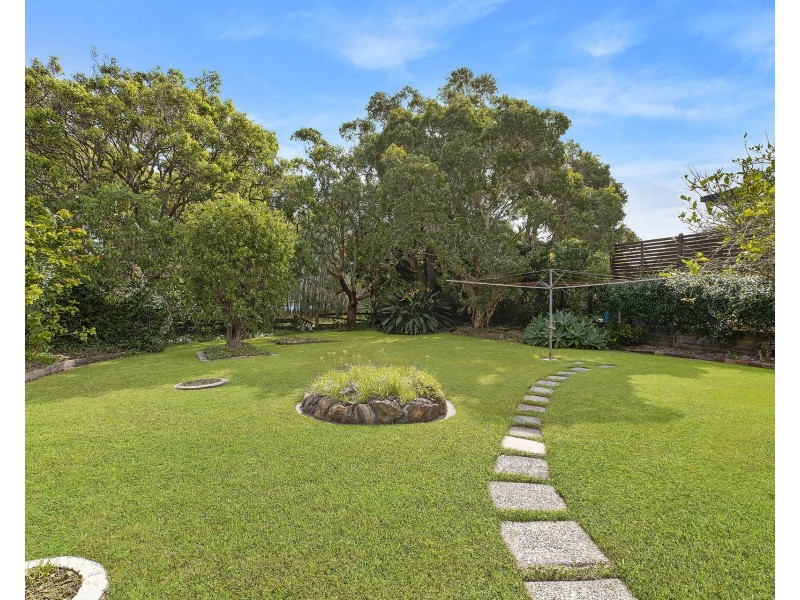 42 Bundara Avenue, Wamberal NSW 2260