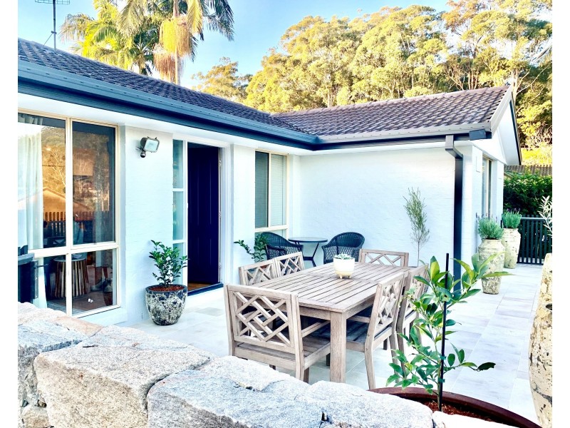 4 Greenvale Road, Green Point NSW 2251