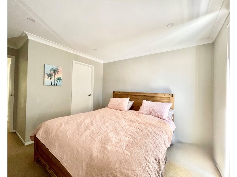 4 Greenvale Road, Green Point NSW 2251