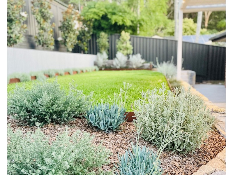 4 Greenvale Road, Green Point NSW 2251