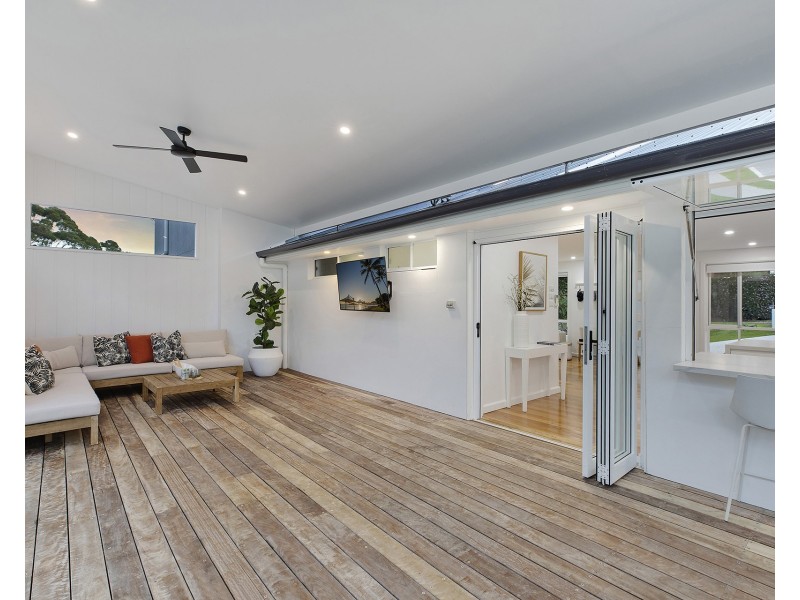 6 Inala Place, Wamberal NSW 2260