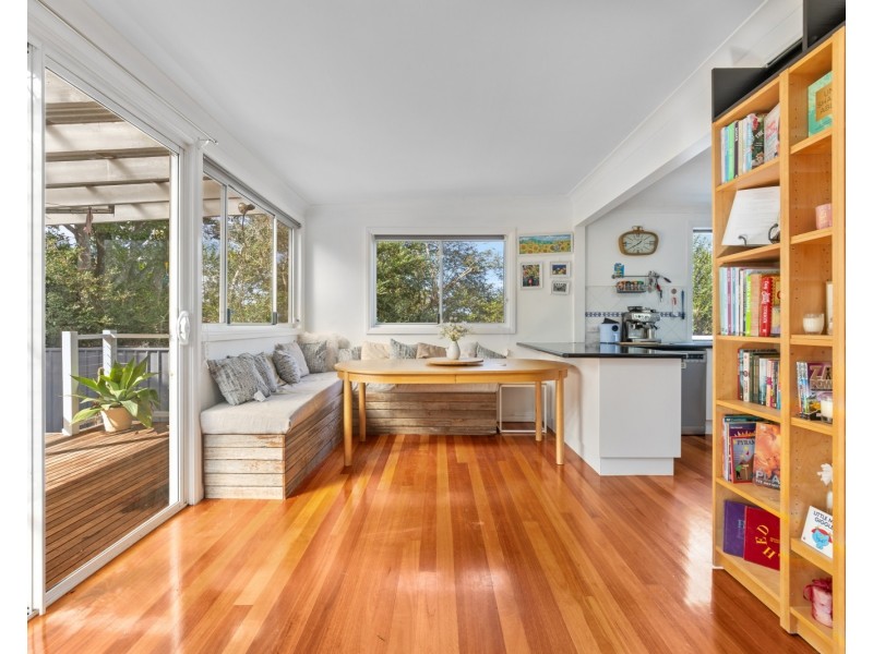 5 Cary Crescent, Springfield NSW 2250