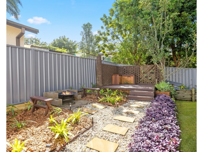 5 Cary Crescent, Springfield NSW 2250