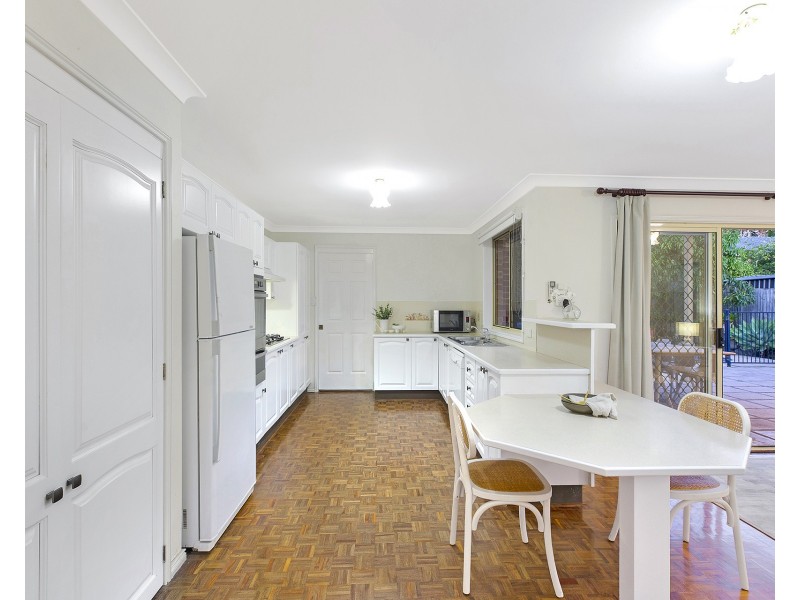 9 Stephen Close, Green Point NSW 2251