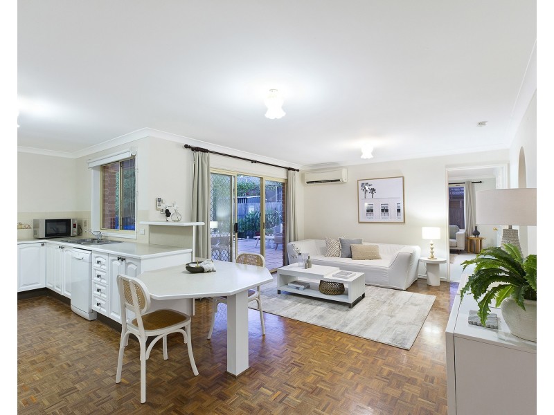 9 Stephen Close, Green Point NSW 2251