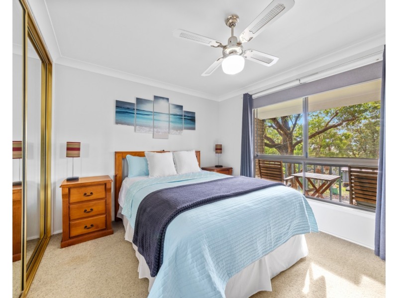 28 Jeannie Crescent, Berkeley Vale NSW 2261