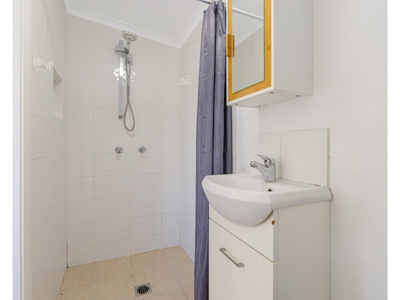 42a Watkin Avenue, Woy Woy NSW 2256