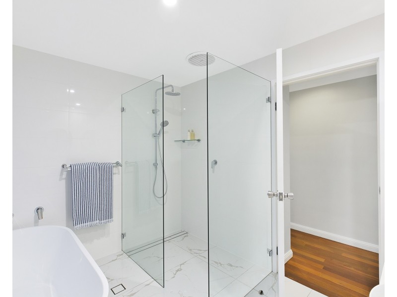 14 Charlotte Close, Terrigal NSW 2260