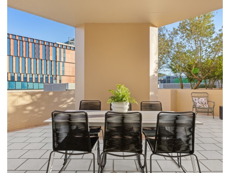 4/12-14 Hills Street, Gosford NSW 2250