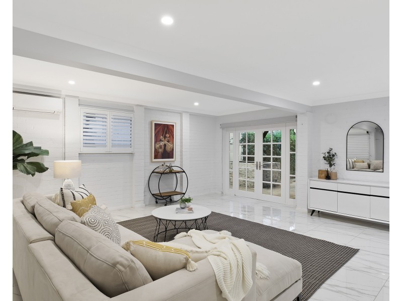 71 Thames Drive, Erina NSW 2250