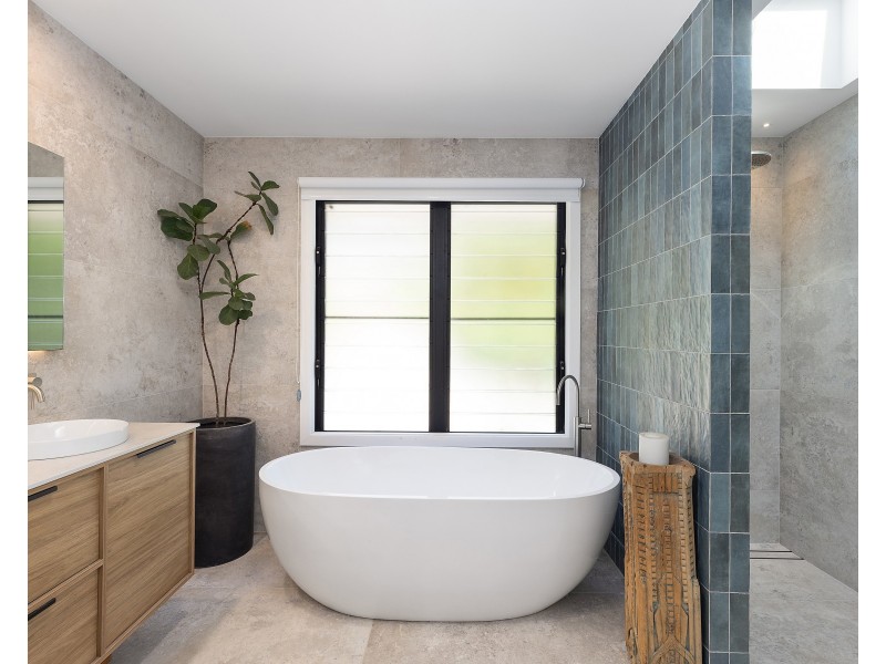 78 Lake Shore Drive, North Avoca NSW 2260