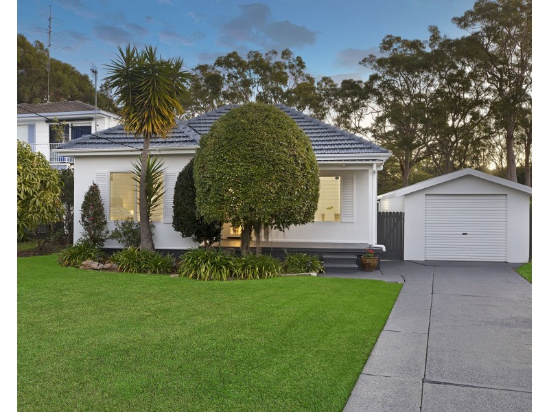 14 Cranbrook Crescent, Killarney Vale NSW 2261