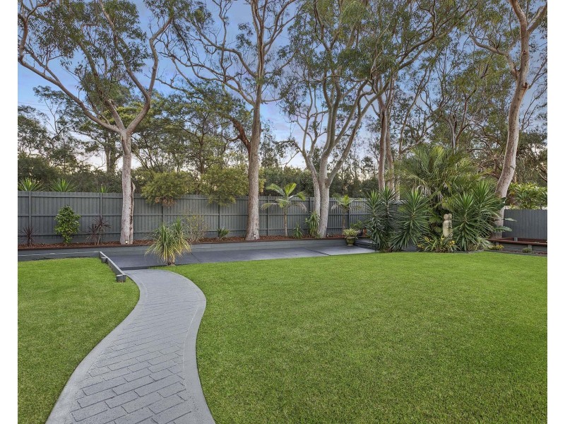 14 Cranbrook Crescent, Killarney Vale NSW 2261