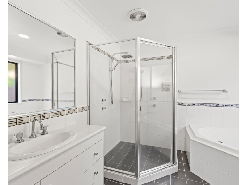 42 Golden Grove Circuit, Terrigal NSW 2260