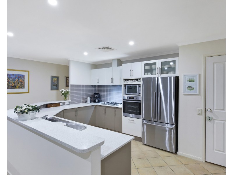 15 Glen Eagles Crescent, Terrigal NSW 2260