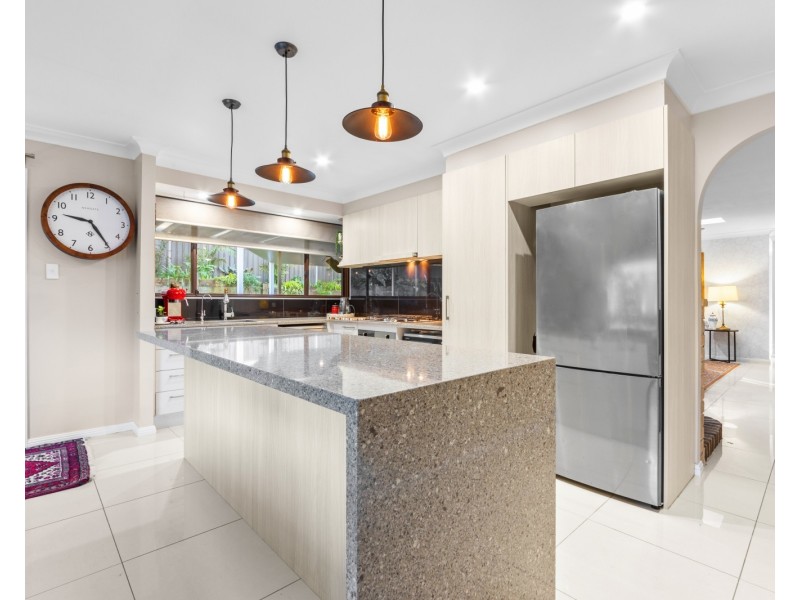 17 Sylvan Valley Close, Niagara Park NSW 2250