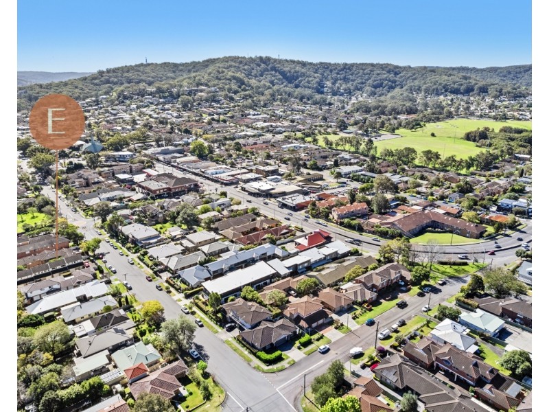 2/24 Melbourne Street, East Gosford NSW 2250