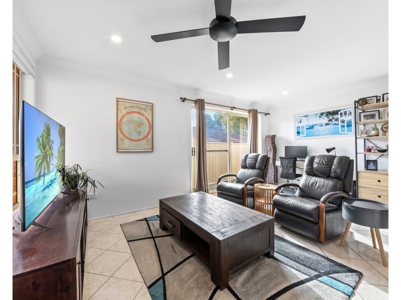 1/13 Stacey Close, Kariong NSW 2250