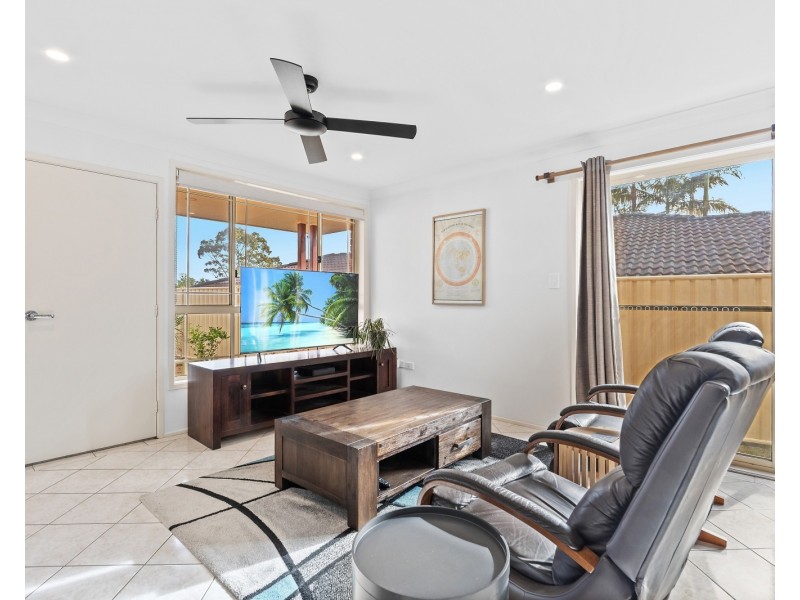 1/13 Stacey Close, Kariong NSW 2250