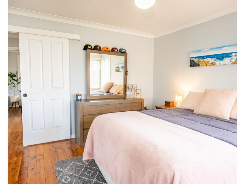 37 Rolfe Street, Kanwal NSW 2259
